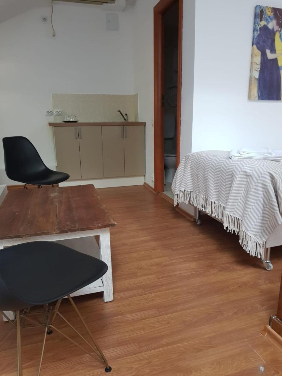 Nonna Mia Hotel Bükreş Dış mekan fotoğraf